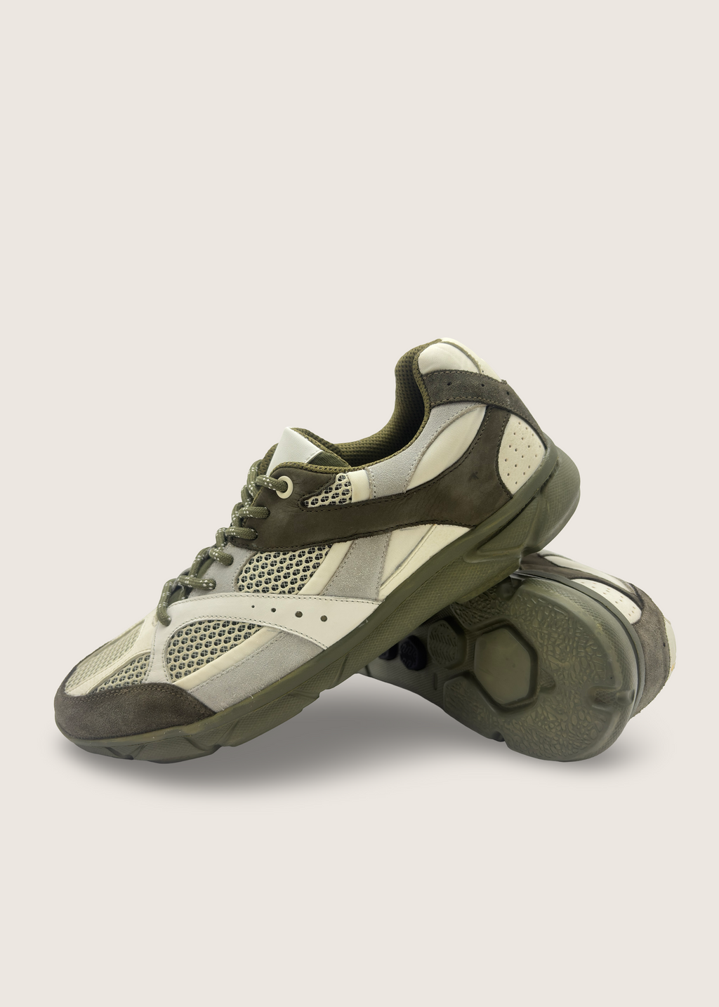 富士 Men's FUJI in olive leather nubuck with silver white technical mesh panels