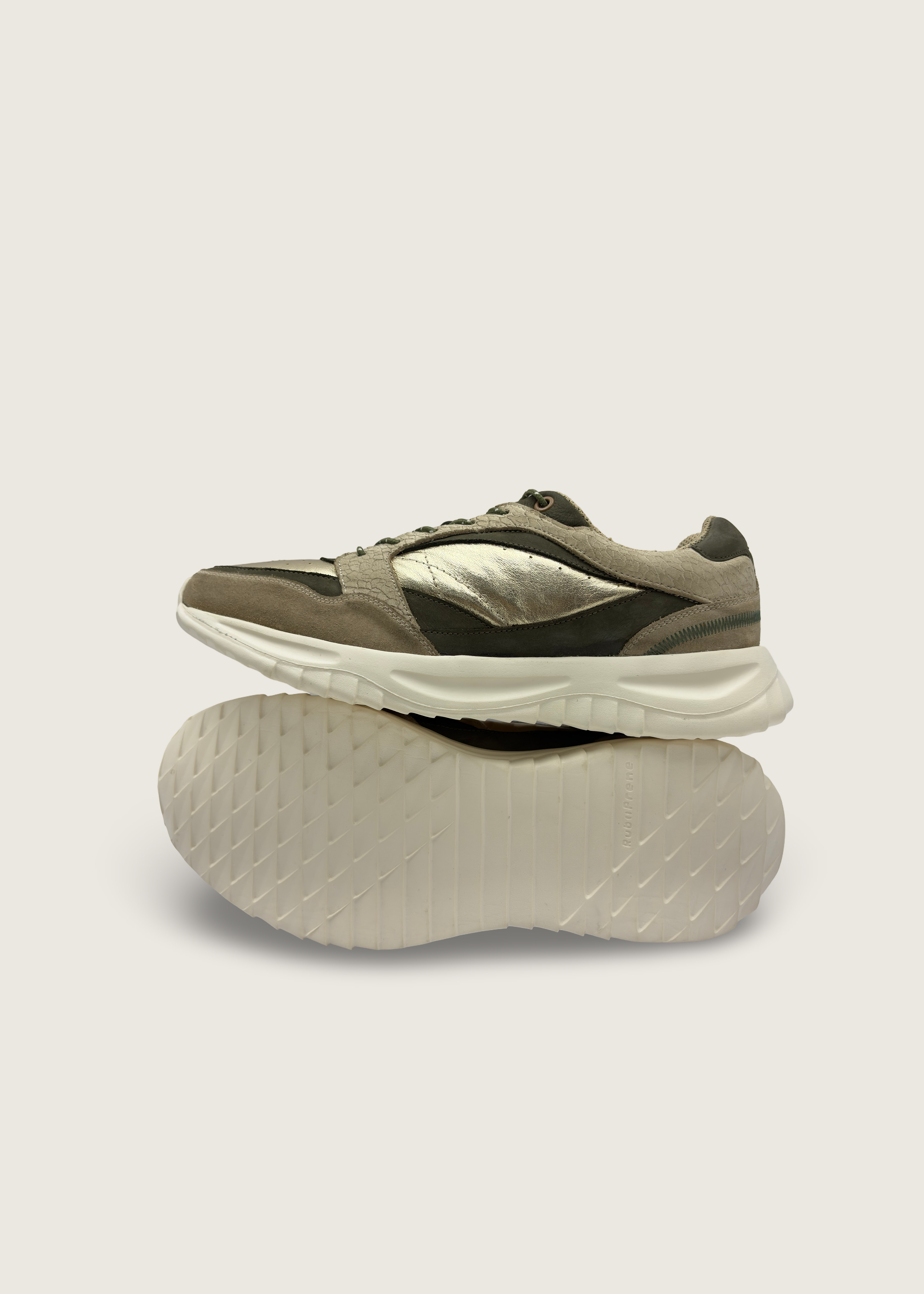 海 Men's KAI in beige leather suede with gold crushed argentinian leather and olive nubuck leather