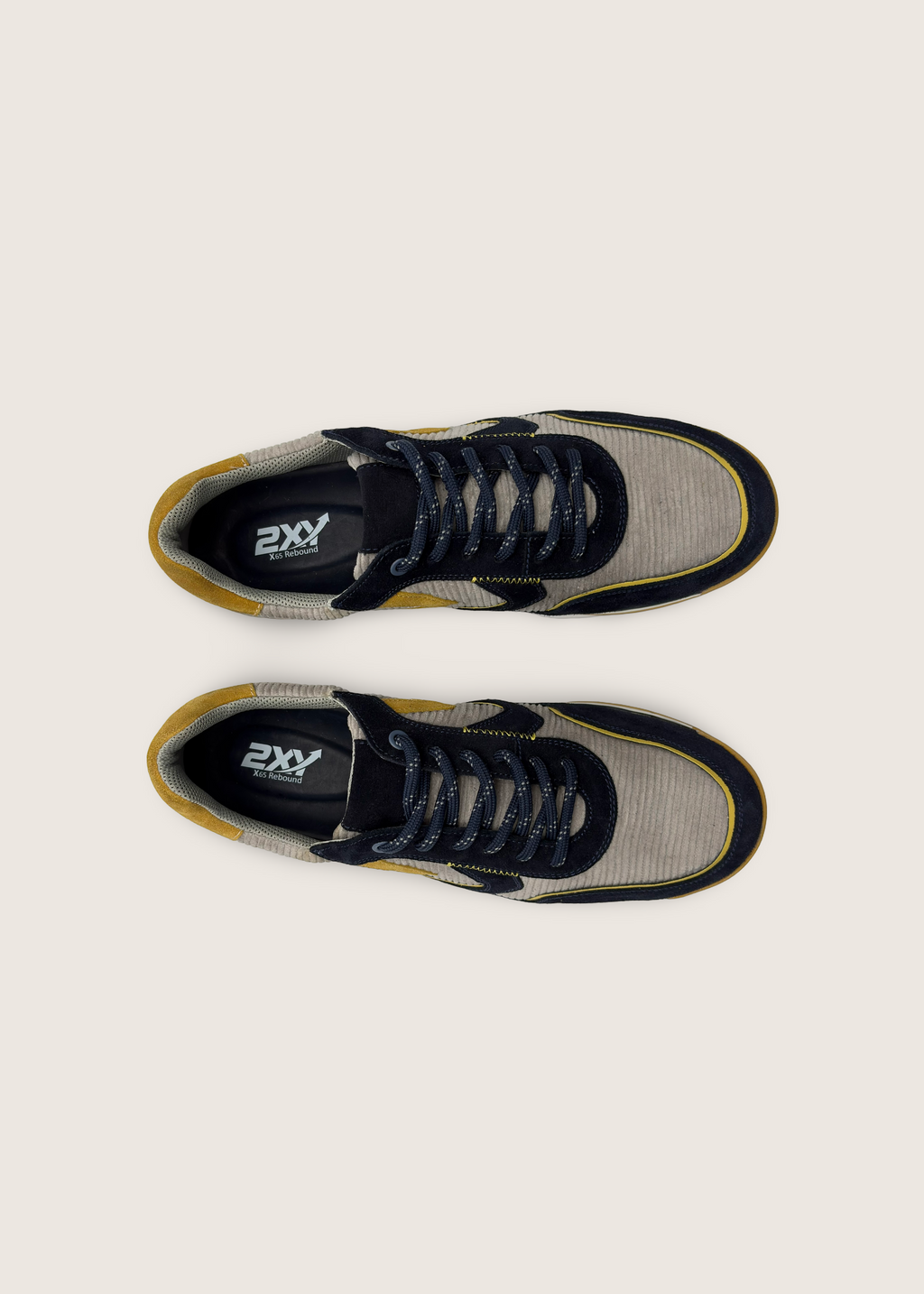 大阪 Men's Osaka in deep navy blue leather suede with light grey cotton corduroy