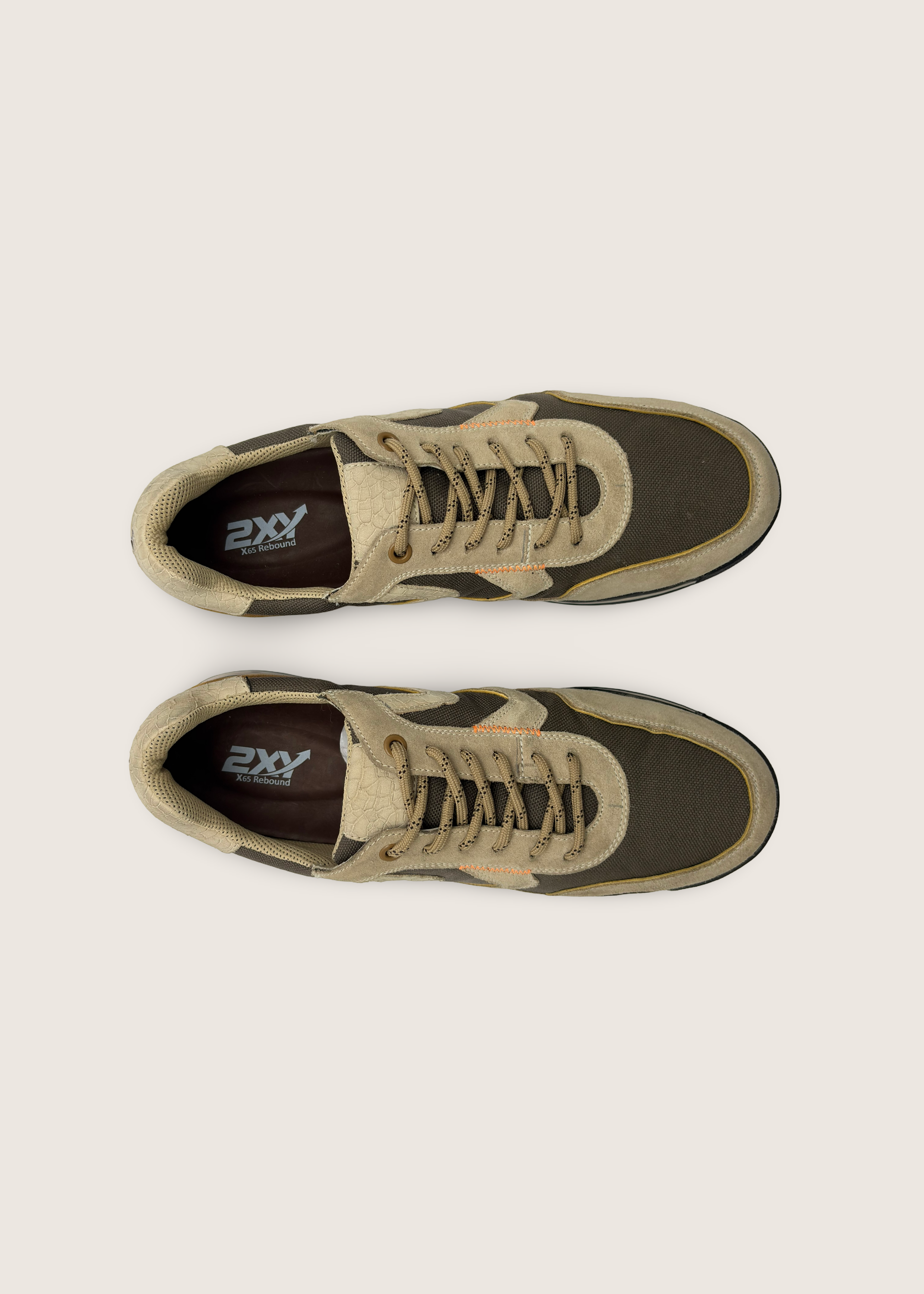 大阪 Men's Osaka in beige and brown leather suede with brown nylon parachute