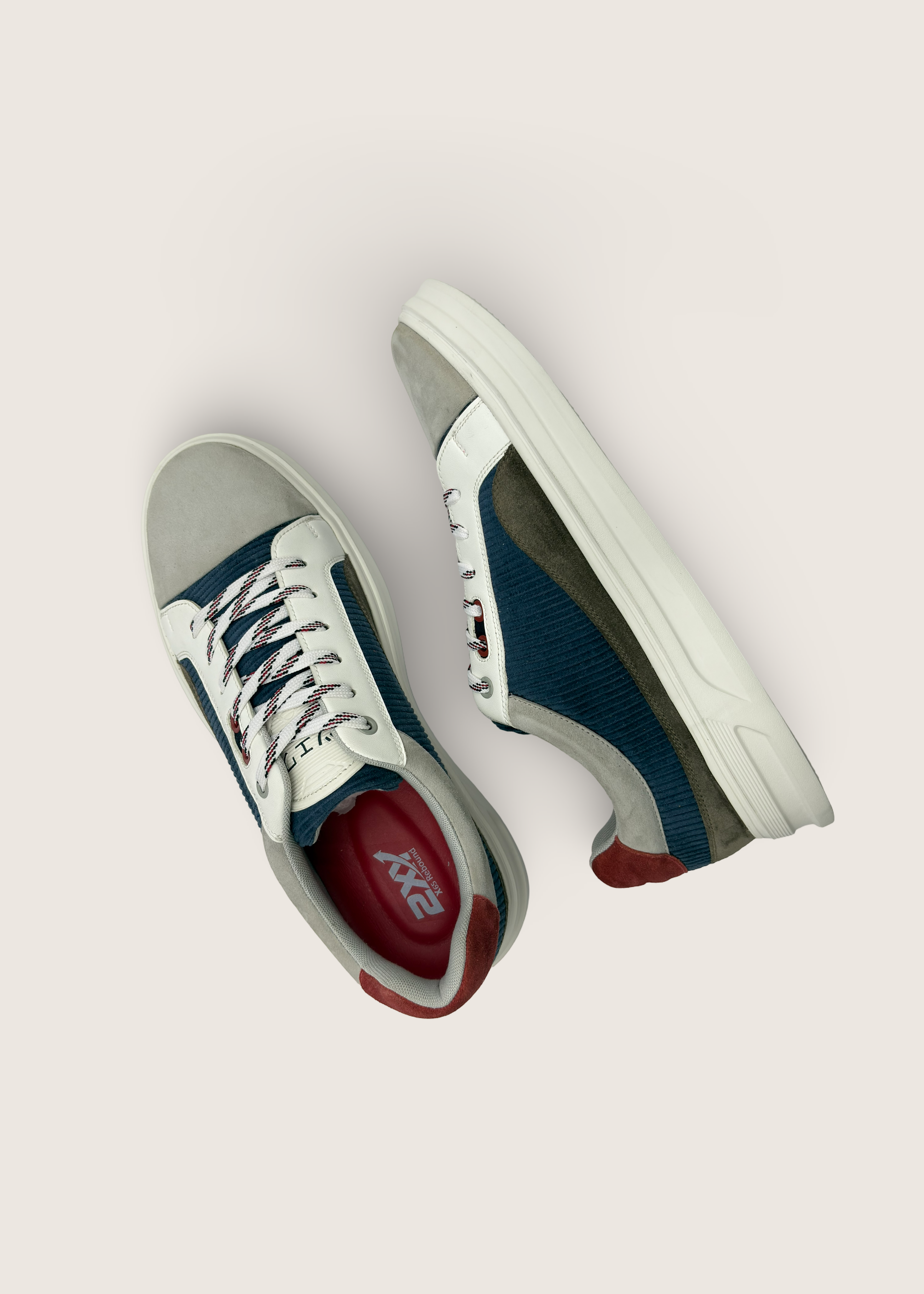光 Men's Hikari in pumice and olive leather suede and deep blue cotton corduroy