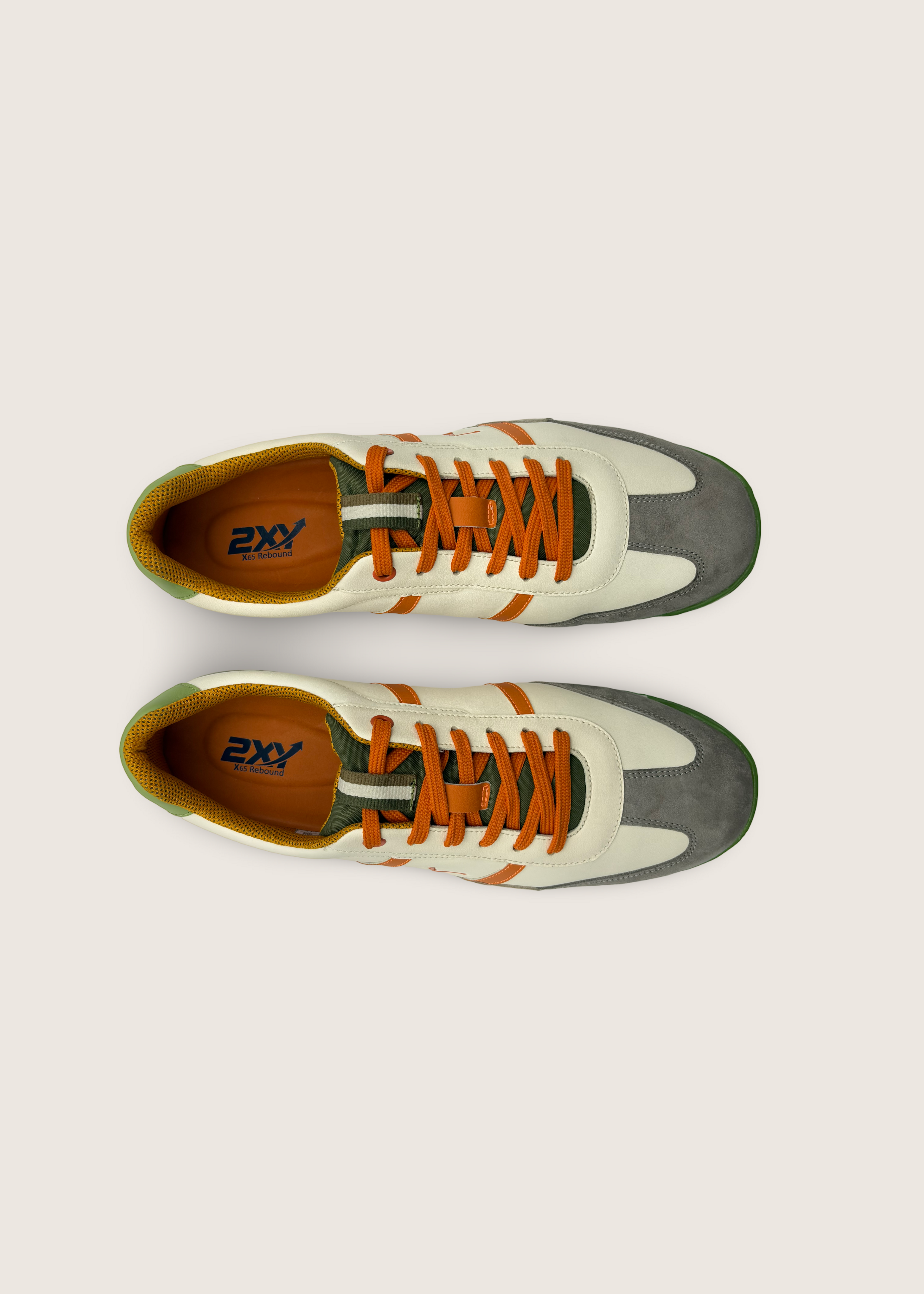 色 Men's IRO in pumice leather suede with creamy white microfiber and leather insole