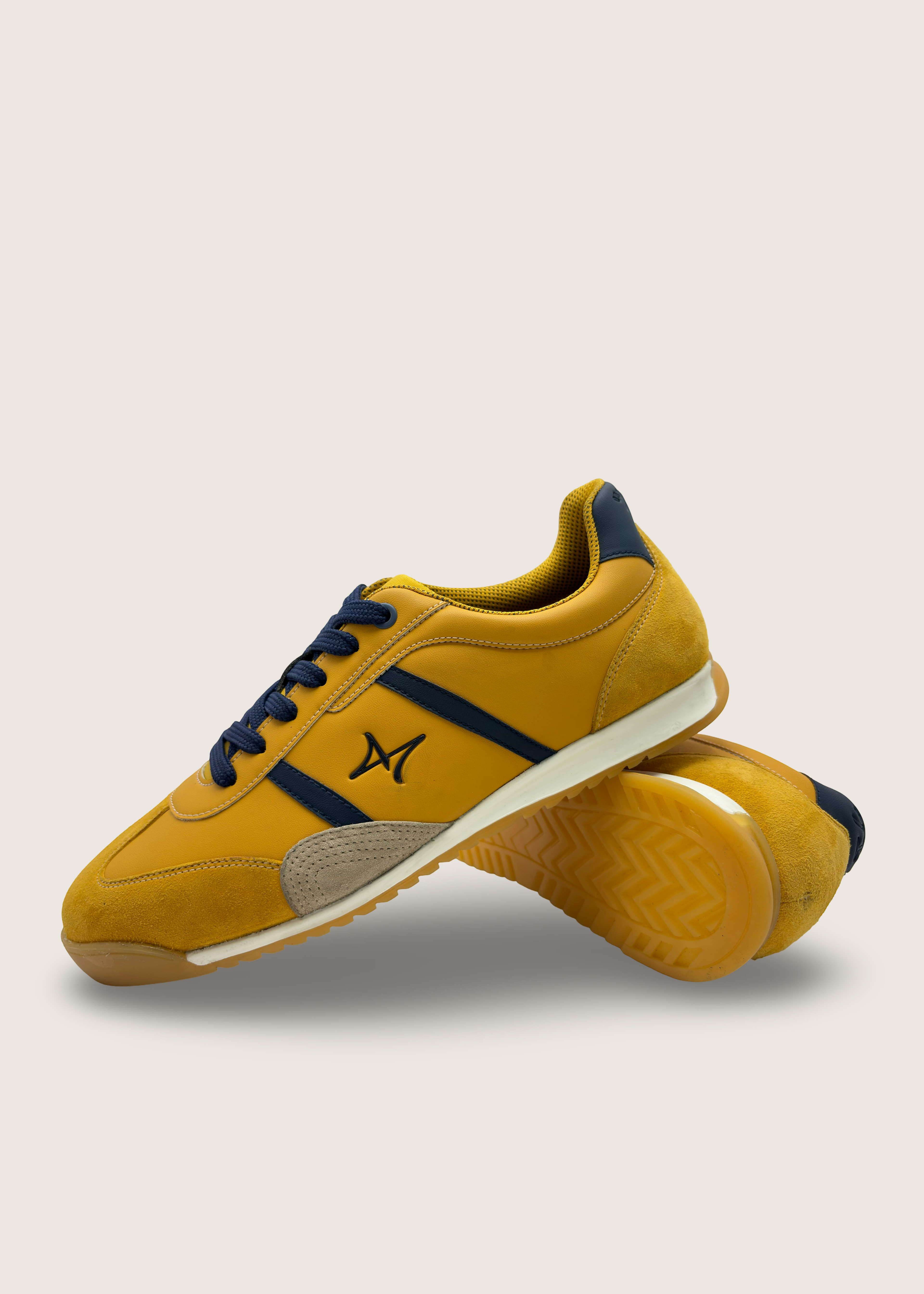 Iro Canary