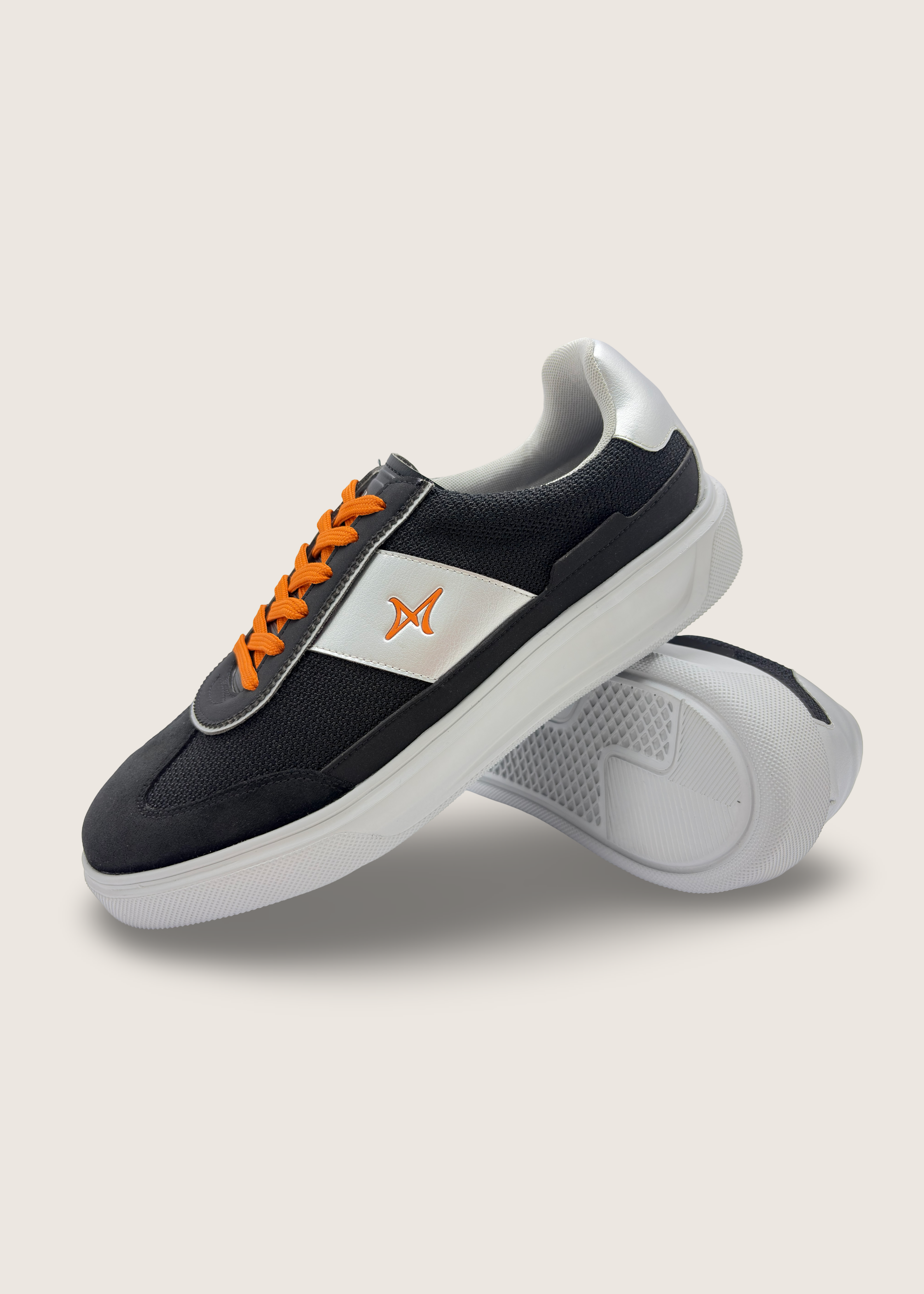 波 Men's SORA in jet black leather suede with deep black layers of petra mesh