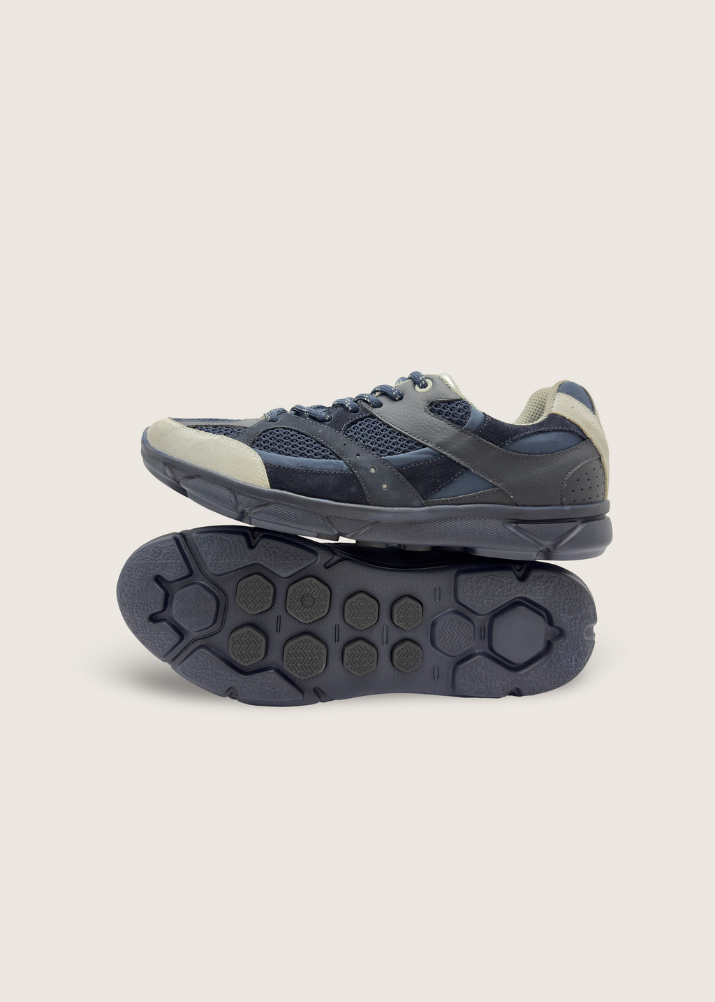 富士 Men's FUJI in dark navy blue leather nubuck with denim blue technical mesh panels