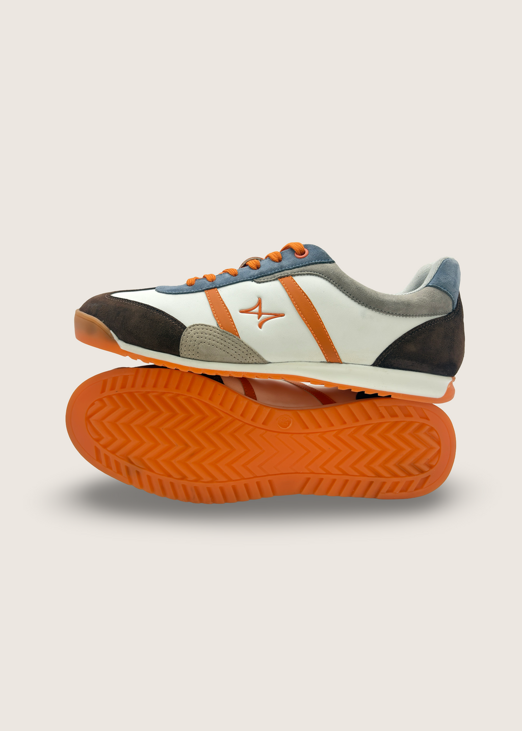色 Men's IRO in clay leather suede with creamy white microfiber and leather insole