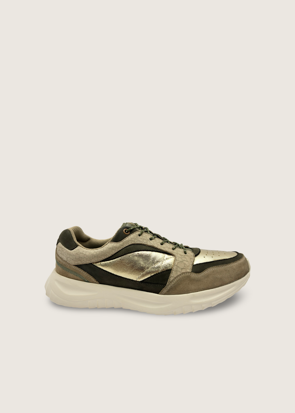 海 Men's KAI in beige leather suede with gold crushed argentinian leather and olive nubuck leather