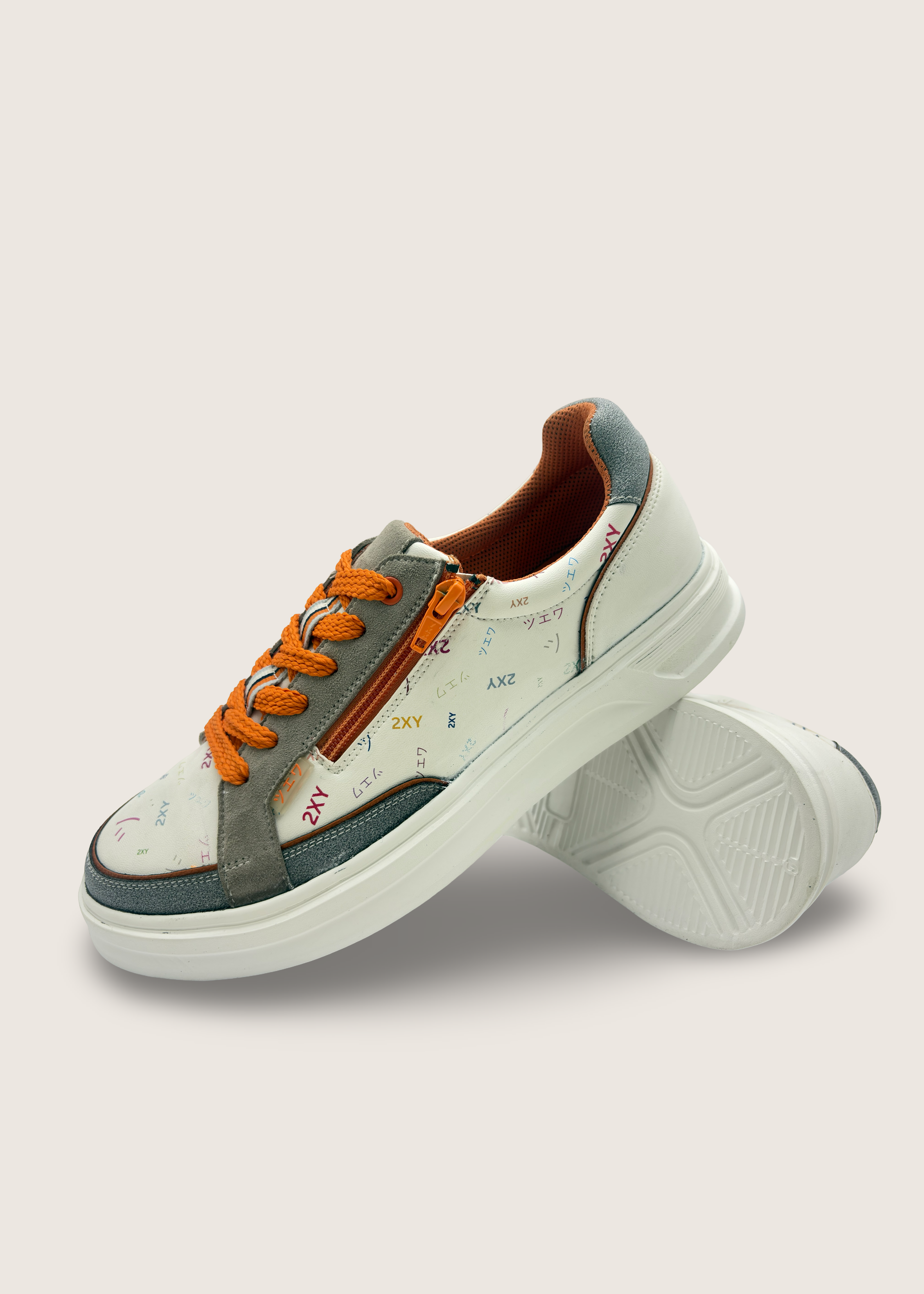 風 Men's KAZE in pumice leather suede with silver white microfiber and leather insole