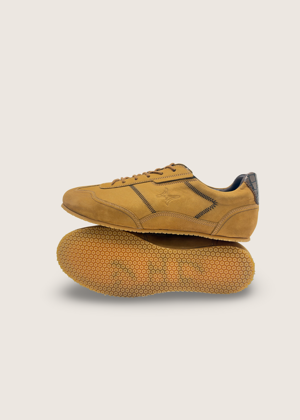 Mizu Nubuck Camel
